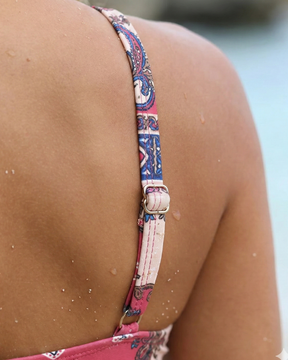 Biquíni Pícos‎‎ ‎ ‎